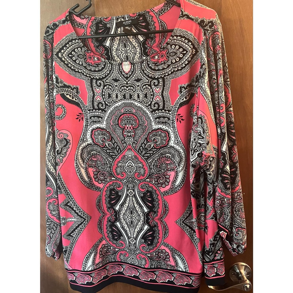 Alfani Pink Women’s Long Sleeve Top